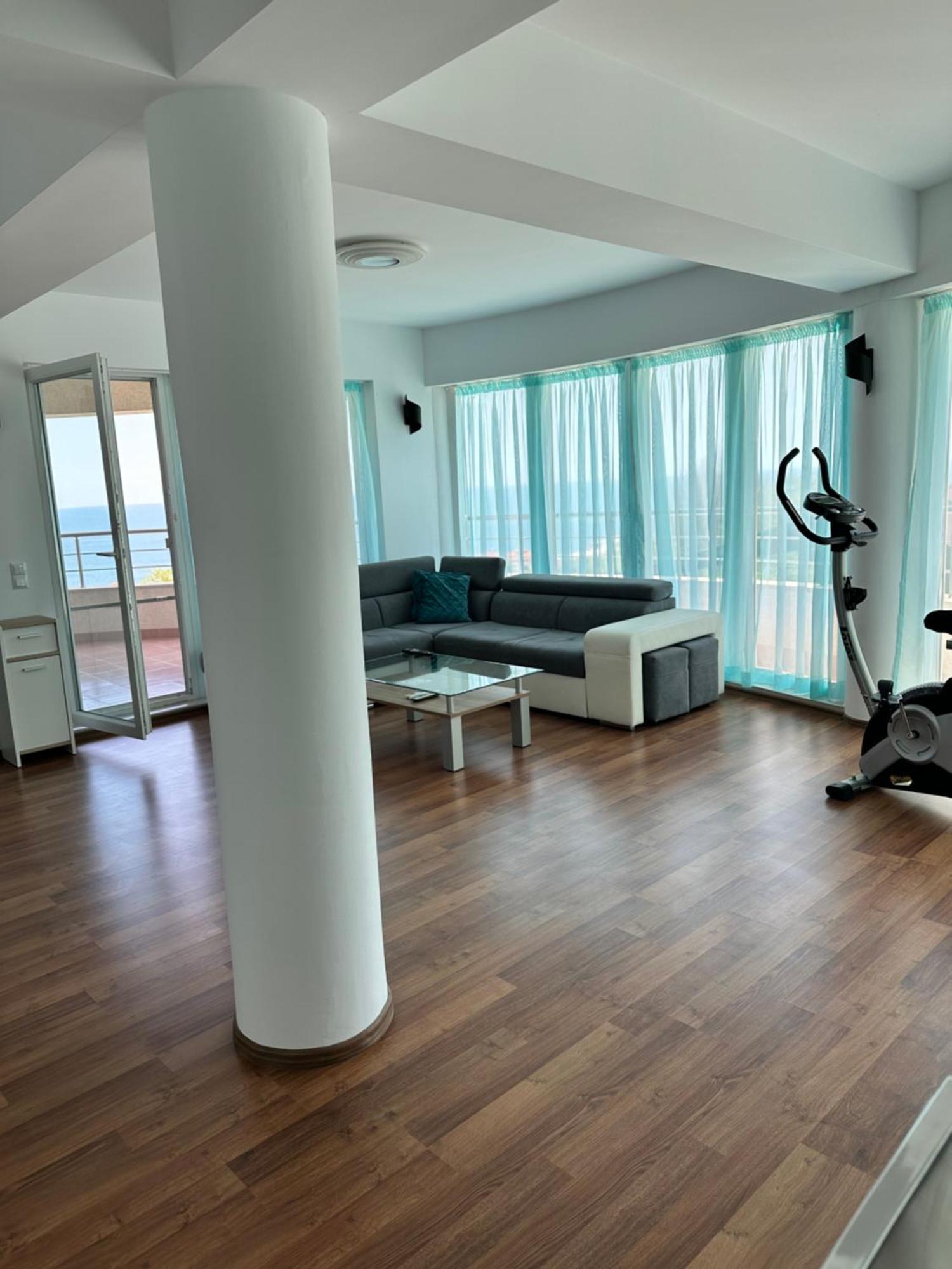 Apartament Sun Gates Byala Bjała Zewnętrze zdjęcie